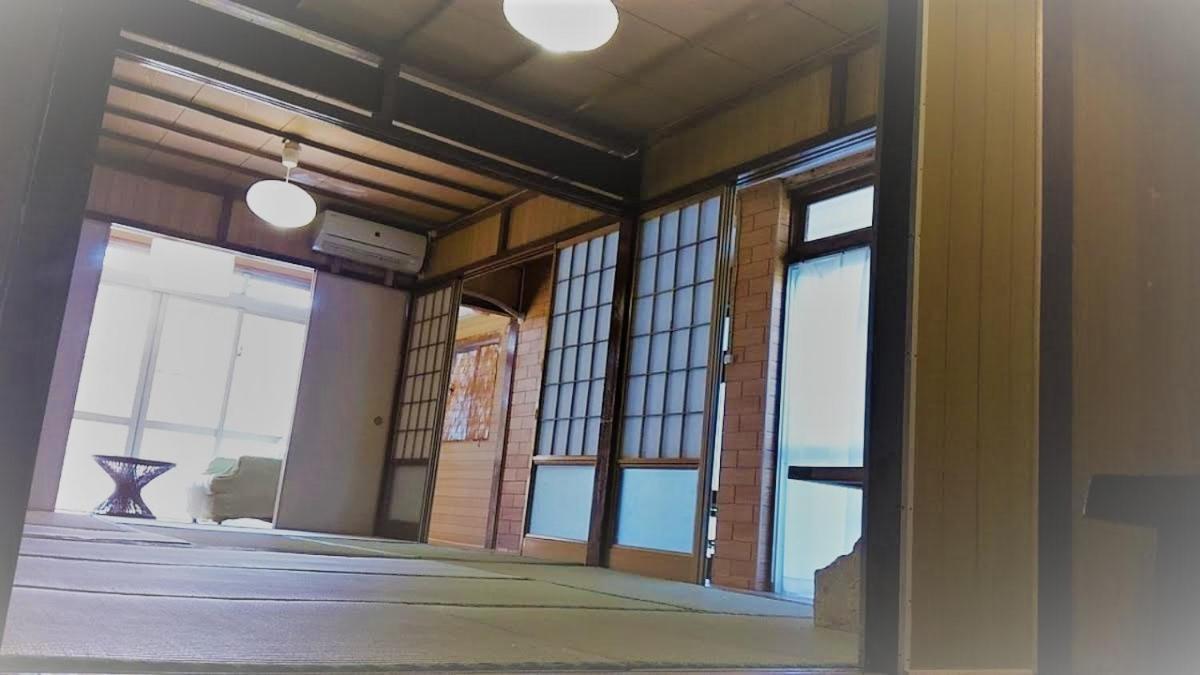 石垣島 一棟貸切りのお宿 ちゅら赤瓦 Ishigaki  Екстер'єр фото